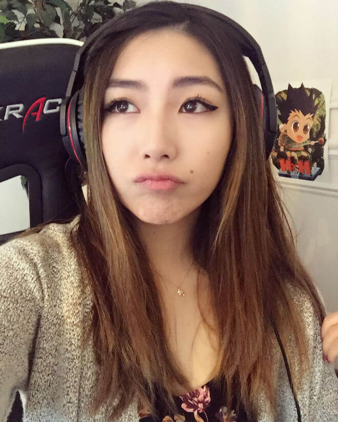 The 20 Highest Earning Pro Female Gamers