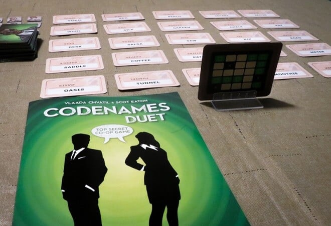 The 20 Best Two Player Board Games (Experts Agree)